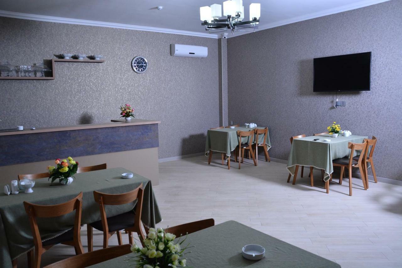 Global Hotel Baku Ngoại thất bức ảnh