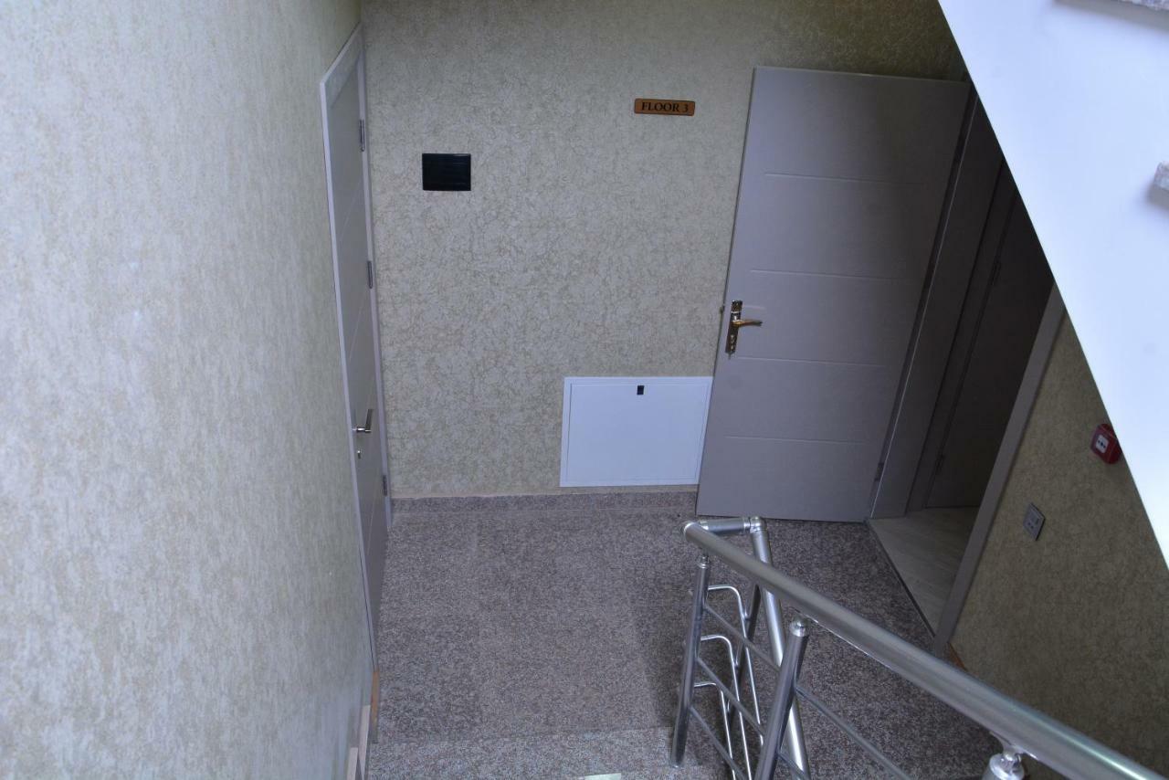 Global Hotel Baku Ngoại thất bức ảnh