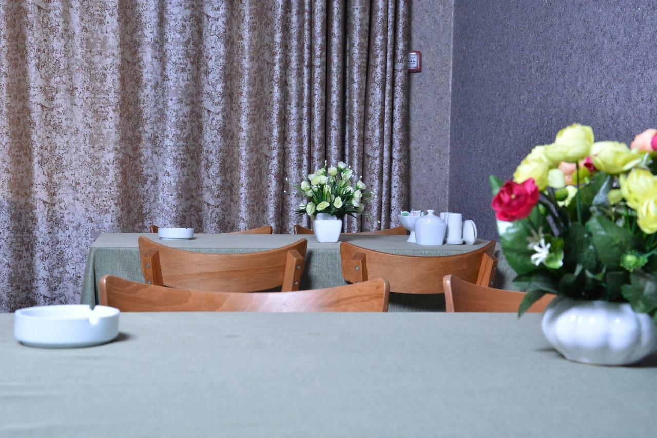 Global Hotel Baku Ngoại thất bức ảnh