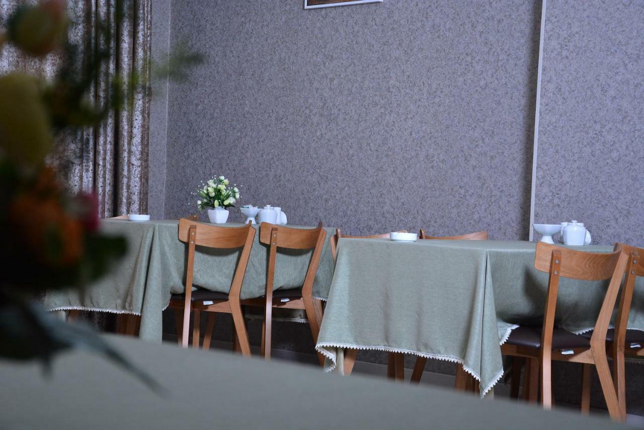 Global Hotel Baku Ngoại thất bức ảnh