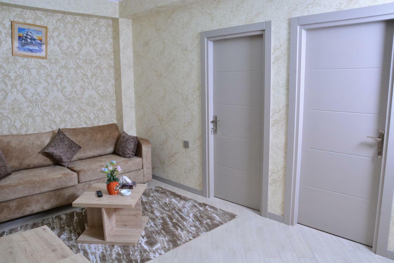 Global Hotel Baku Ngoại thất bức ảnh