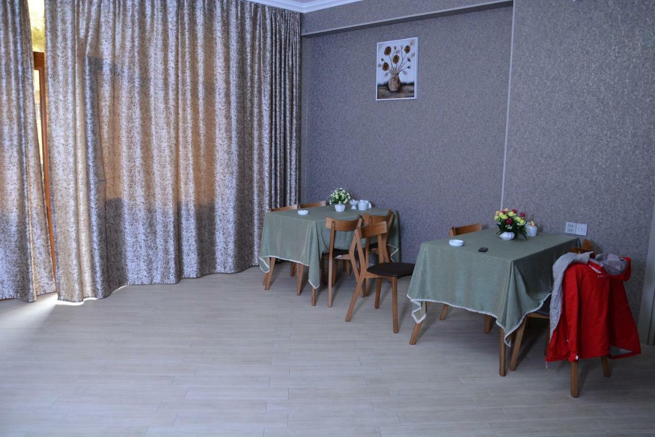 Global Hotel Baku Ngoại thất bức ảnh